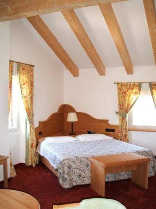 Hotel Wellness E Stella Delle Alpi 3*